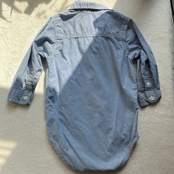 Little Trendsetter: Baby Boy OshKosh Onesie & Short Sleeve Purple Stripe Top 24M - Picture 4 of 6